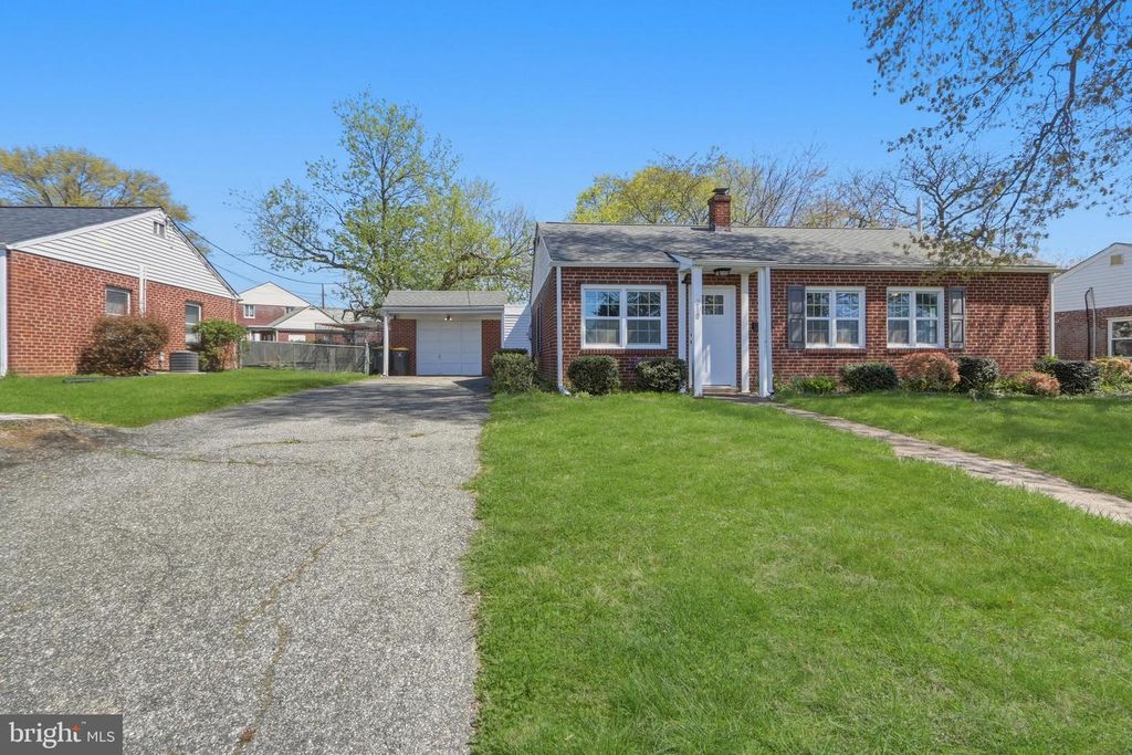 210 BACON AVE, New Castle, DE 19720