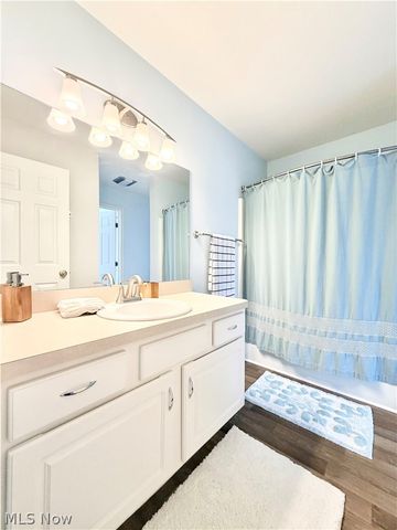 719 Gold Leaf Court, Streetsboro, OH 44241