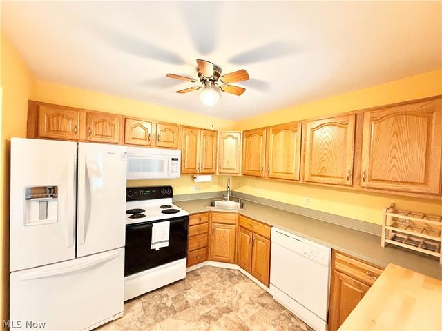 719 Gold Leaf Court, Streetsboro, OH 44241