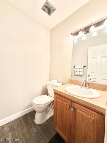 719 Gold Leaf Court, Streetsboro, OH 44241