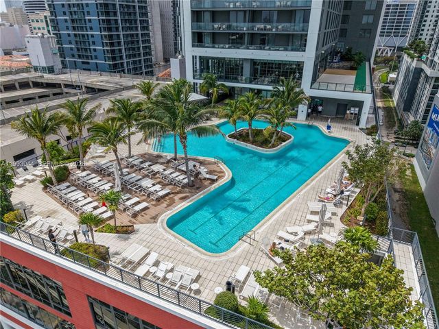 159 NE 6th St 1809, Miami, FL 33132