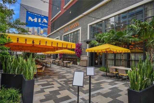 159 NE 6th St 1809, Miami, FL 33132