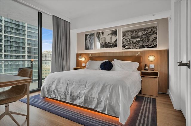 159 NE 6th St 1809, Miami, FL 33132