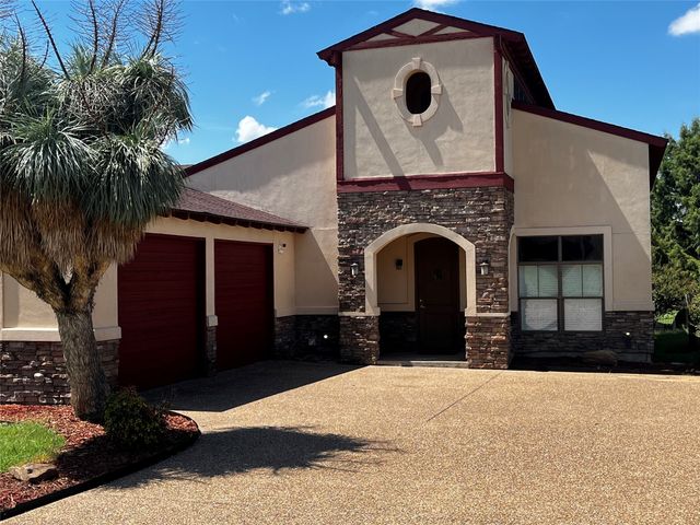 1002 Hoylake Court, Ennis, TX 75119