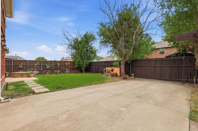 13180 Mannheim Drive, Frisco, TX 75033