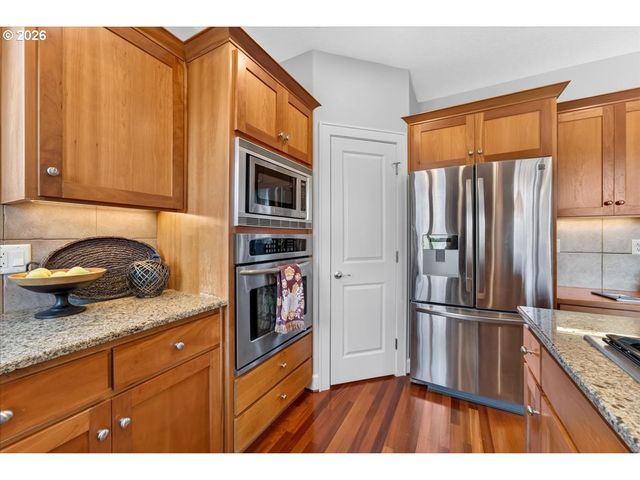 1145 34TH Pl, Forest Grove, OR 97116