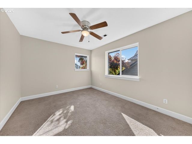 1145 34TH Pl, Forest Grove, OR 97116