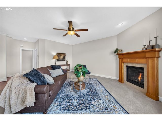 1145 34TH Pl, Forest Grove, OR 97116