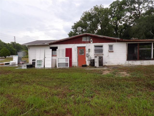 9706 MOON LAKE RD, New Port Richey, FL 34654
