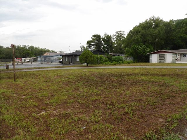 9706 MOON LAKE RD, New Port Richey, FL 34654