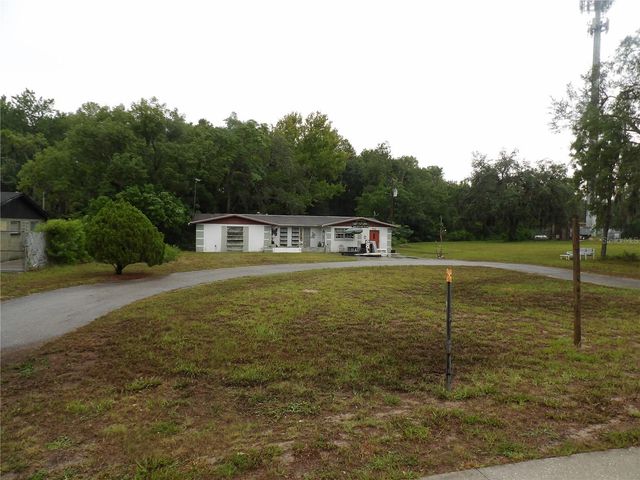 9706 MOON LAKE RD, New Port Richey, FL 34654