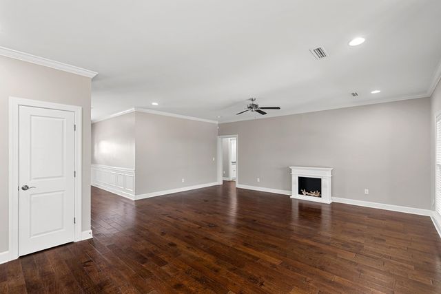 202 Cotton Ridge Ln, Dothan, AL 36301