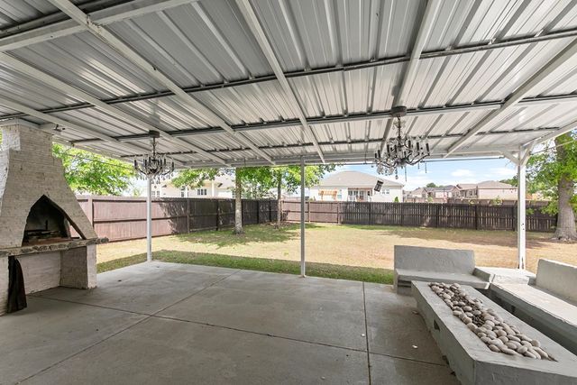 202 Cotton Ridge Ln, Dothan, AL 36301