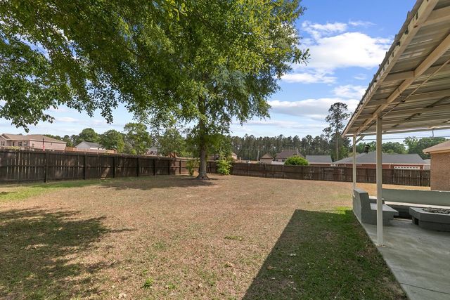 202 Cotton Ridge Ln, Dothan, AL 36301