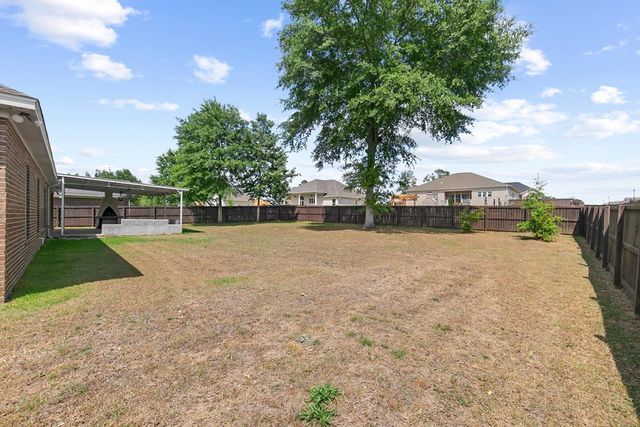 202 Cotton Ridge Ln, Dothan, AL 36301
