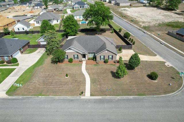 202 Cotton Ridge Ln, Dothan, AL 36301