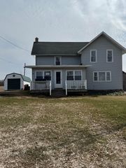 2126 200th Avenue, Richmond Twp, MI 49677