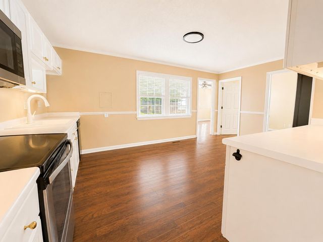 1075 Sullivan Street, Turbeville, SC 29162