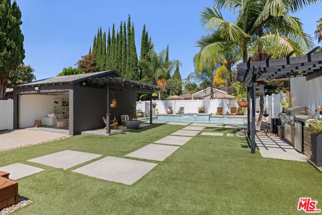 3711 Collis Avenue, Los Angeles, CA 90032