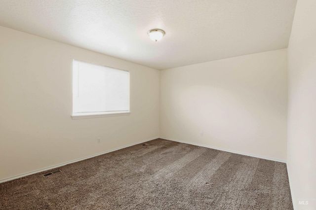 11719 W Huckleberry Dr, Nampa, ID 83651