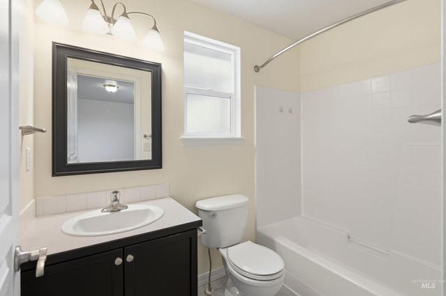 11719 W Huckleberry Dr, Nampa, ID 83651