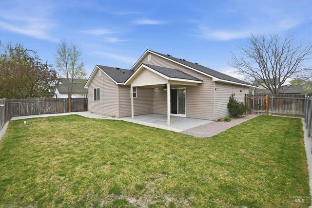 11719 W Huckleberry Dr, Nampa, ID 83651