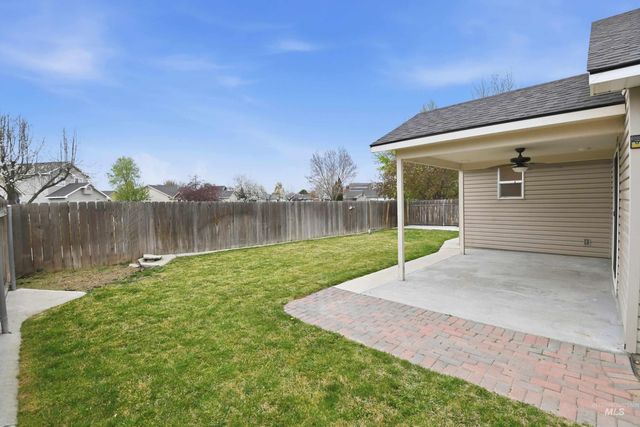 11719 W Huckleberry Dr, Nampa, ID 83651