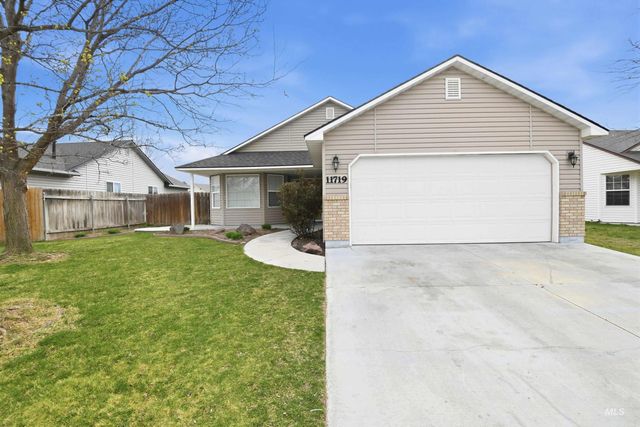 11719 W Huckleberry Dr, Nampa, ID 83651
