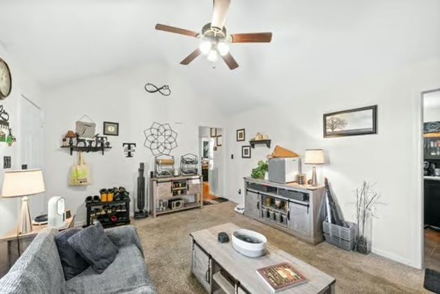 224 Bentley Ct, Clarksville, TN 37042