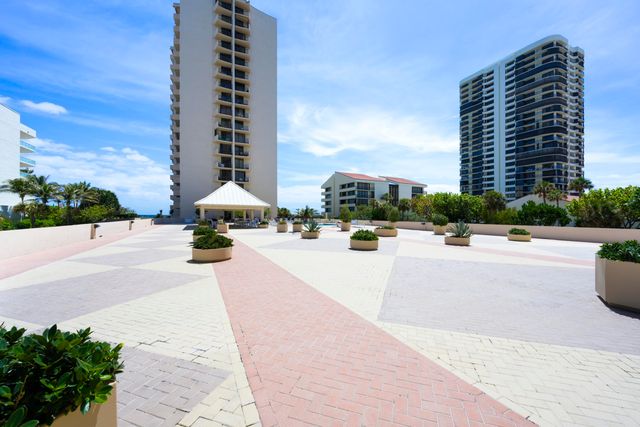 4200 N Ocean Drive 2-405, Singer Island, FL 33404