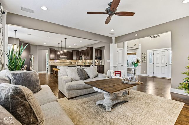 16436 Overlook Park Place, Noblesville, IN 46060