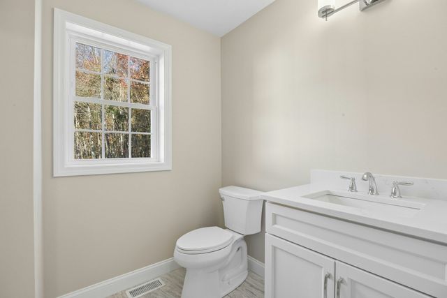37 Martin, Douglas, MA 01516
