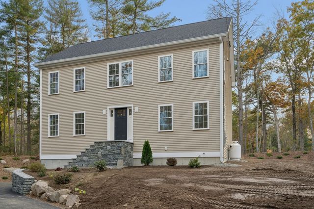 37 Martin, Douglas, MA 01516