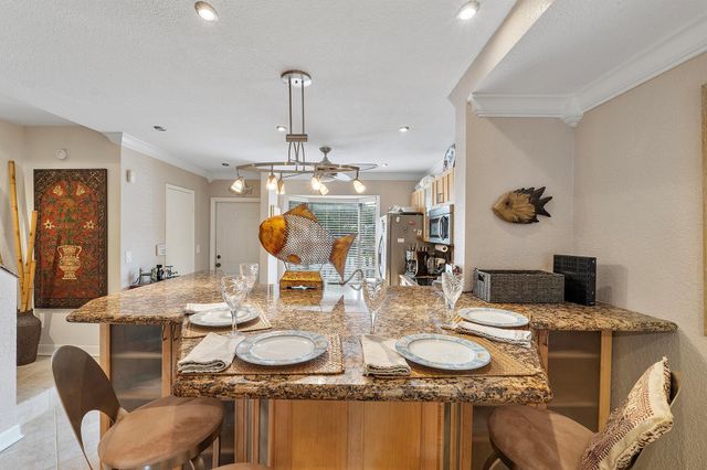 2725 NE 15th Street, Pompano Beach, FL 33062