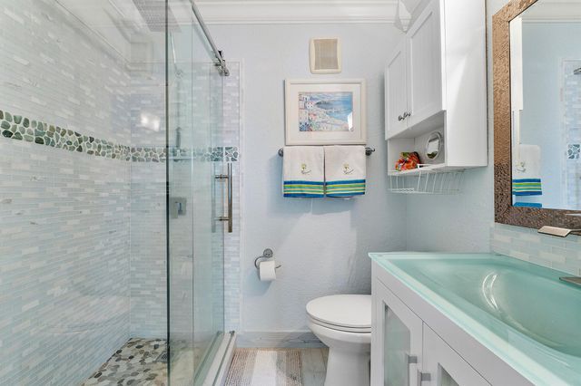 2725 NE 15th Street, Pompano Beach, FL 33062