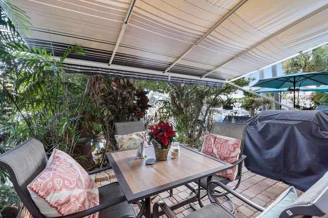 2725 NE 15th Street, Pompano Beach, FL 33062