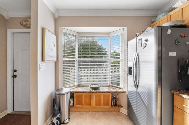 2725 NE 15th Street, Pompano Beach, FL 33062