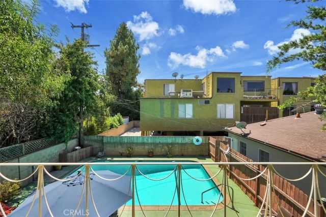 4268 Troost, Studio City, CA 91604