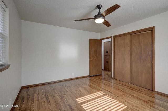 2614 S Michigan Avenue, Joplin, MO 64804