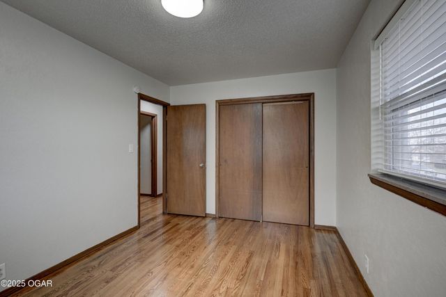 2614 S Michigan Avenue, Joplin, MO 64804