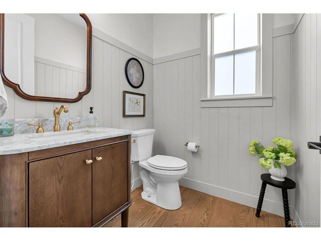 5534 Riverbend Ave, Longmont, CO 80504