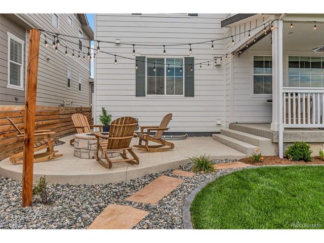 5534 Riverbend Ave, Longmont, CO 80504