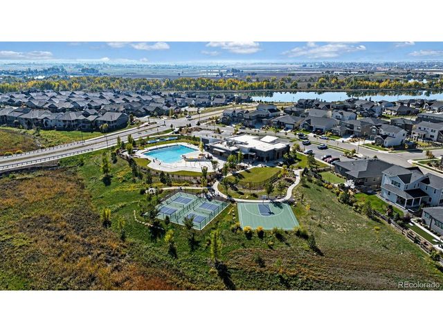 5534 Riverbend Ave, Longmont, CO 80504