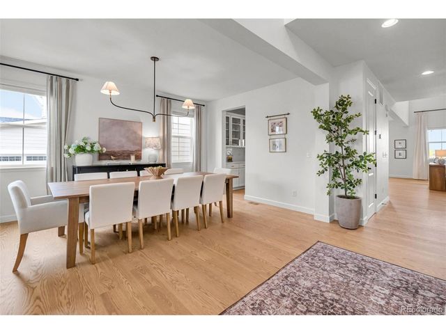 5534 Riverbend Ave, Longmont, CO 80504