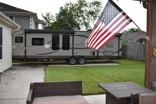 12775 Virgo Drive, Willis, TX 77318