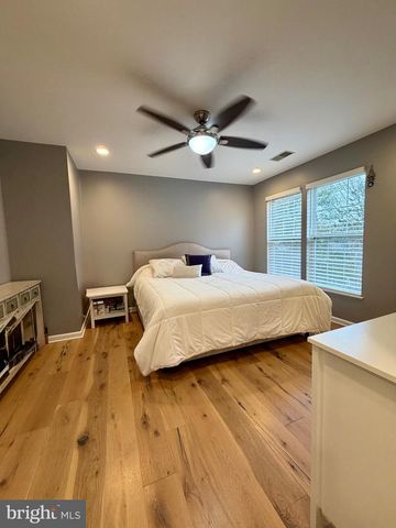 9338 GARST DR, Manassas, VA 20110