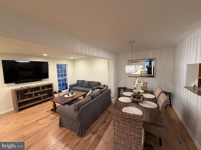 9338 GARST DR, Manassas, VA 20110