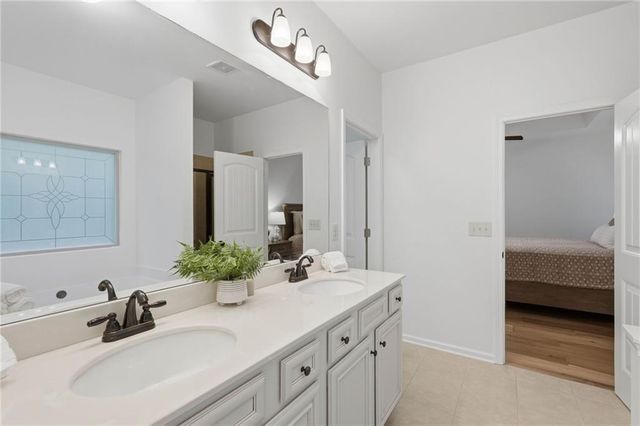 2999 Woodward Down Trail, Buford, GA 30519