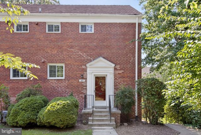 3221 VALLEY DR #712, Alexandria, VA 22302