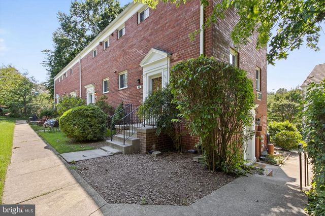 3221 VALLEY DR #712, Alexandria, VA 22302